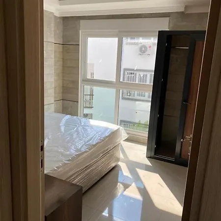 Remarkable 2-Bed Apartment Apartman