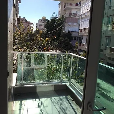 Remarkable 2-Bed Apartment *